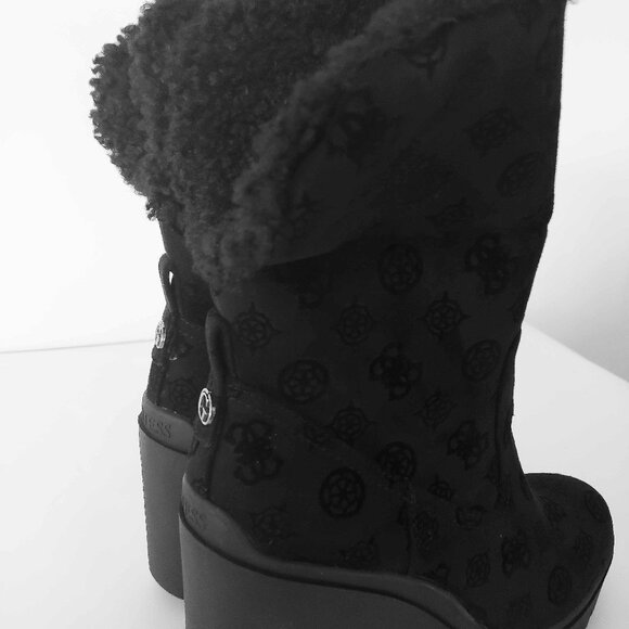 Women's Guess Tabloid Black Logo Wedge Bootie 7.5M NWOT - Picture 8 of 8